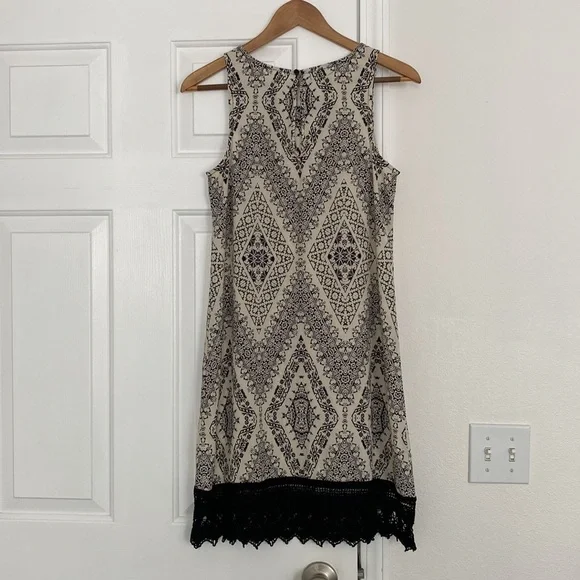 NWT Maurice’s black and cream sleeveless shift dress. - Picture 5 of 14